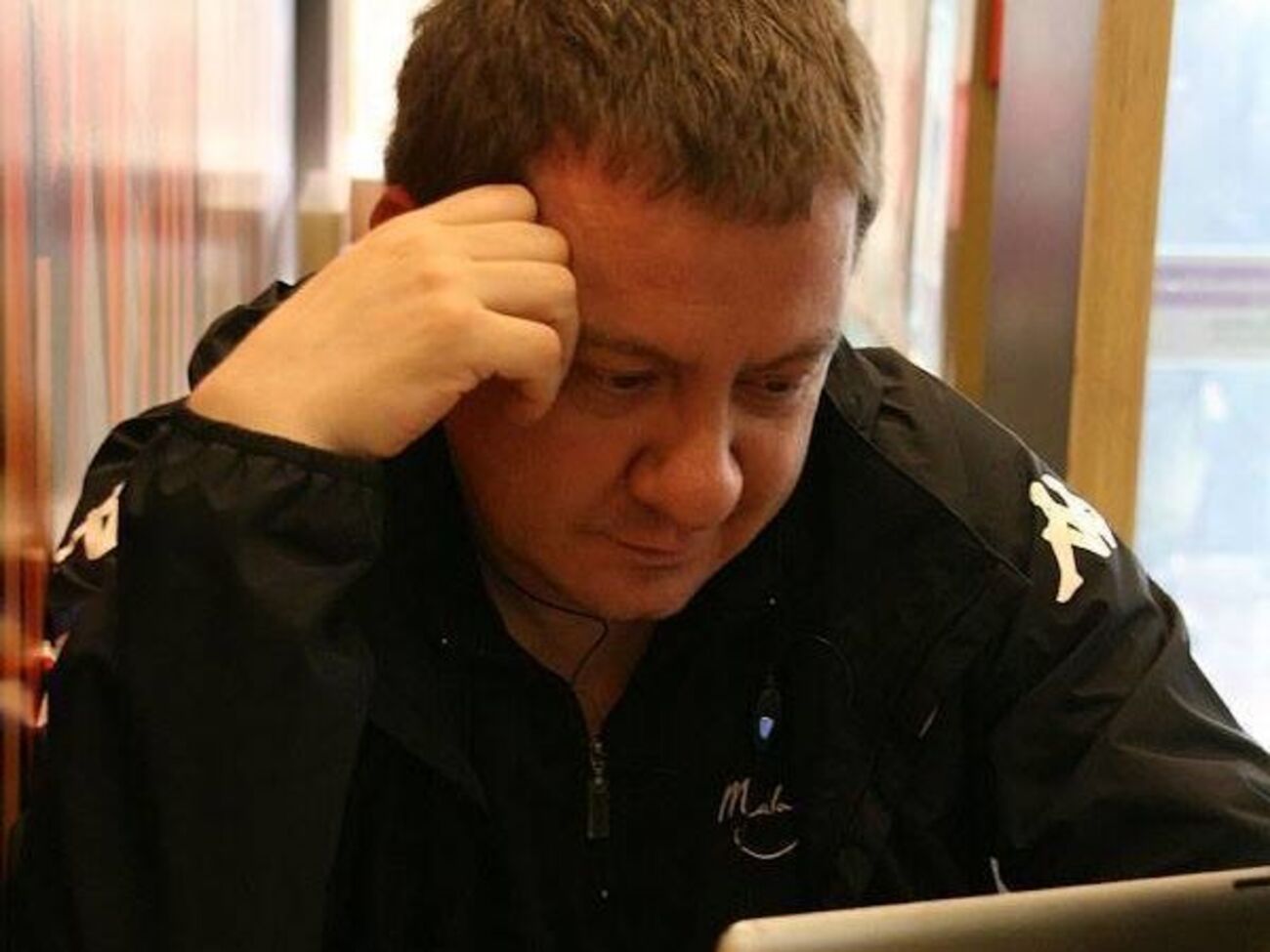 Муждабаев&nbsp;&ndash; Ходорковскому:&nbsp;Без четкого осуждения агрессии против Украины реальная оппозиция в РФ невозможна