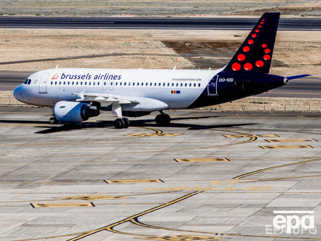 Спикер "Брюссельских авиалиний" Герт Скиот заявил, что такое решение было необходимо для безопасности полета