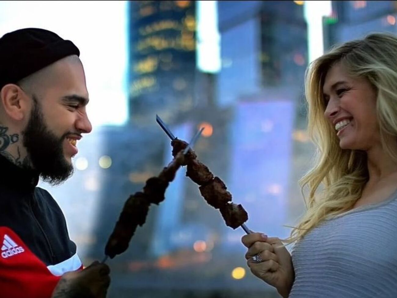 Брежнева снялась в клипе Тимати