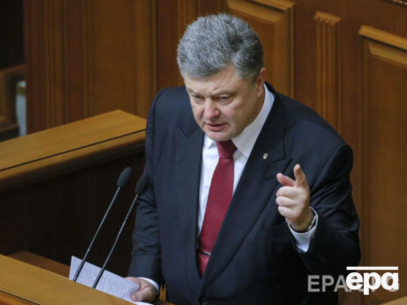 Петр Порошенко назвал финансирование армии правильным шагом