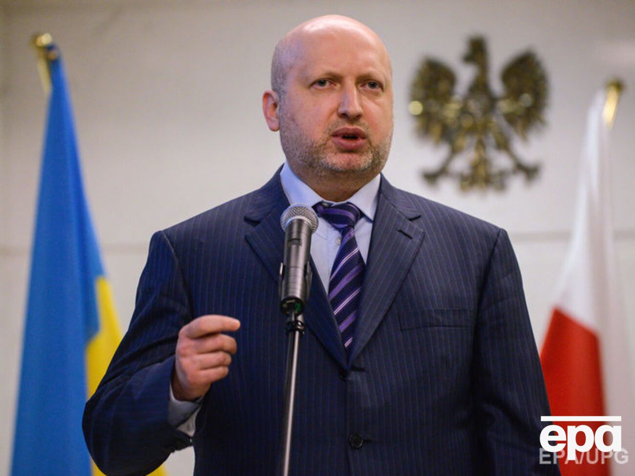Турчинов подчеркнул, что за победу Революции достоинства Украина отдала жизнь своих лучших сынов