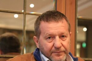Кох: Я уволился с поста генерального директора "Газпром-медиа" по собственному желанию, послав Алексея Миллера на хер