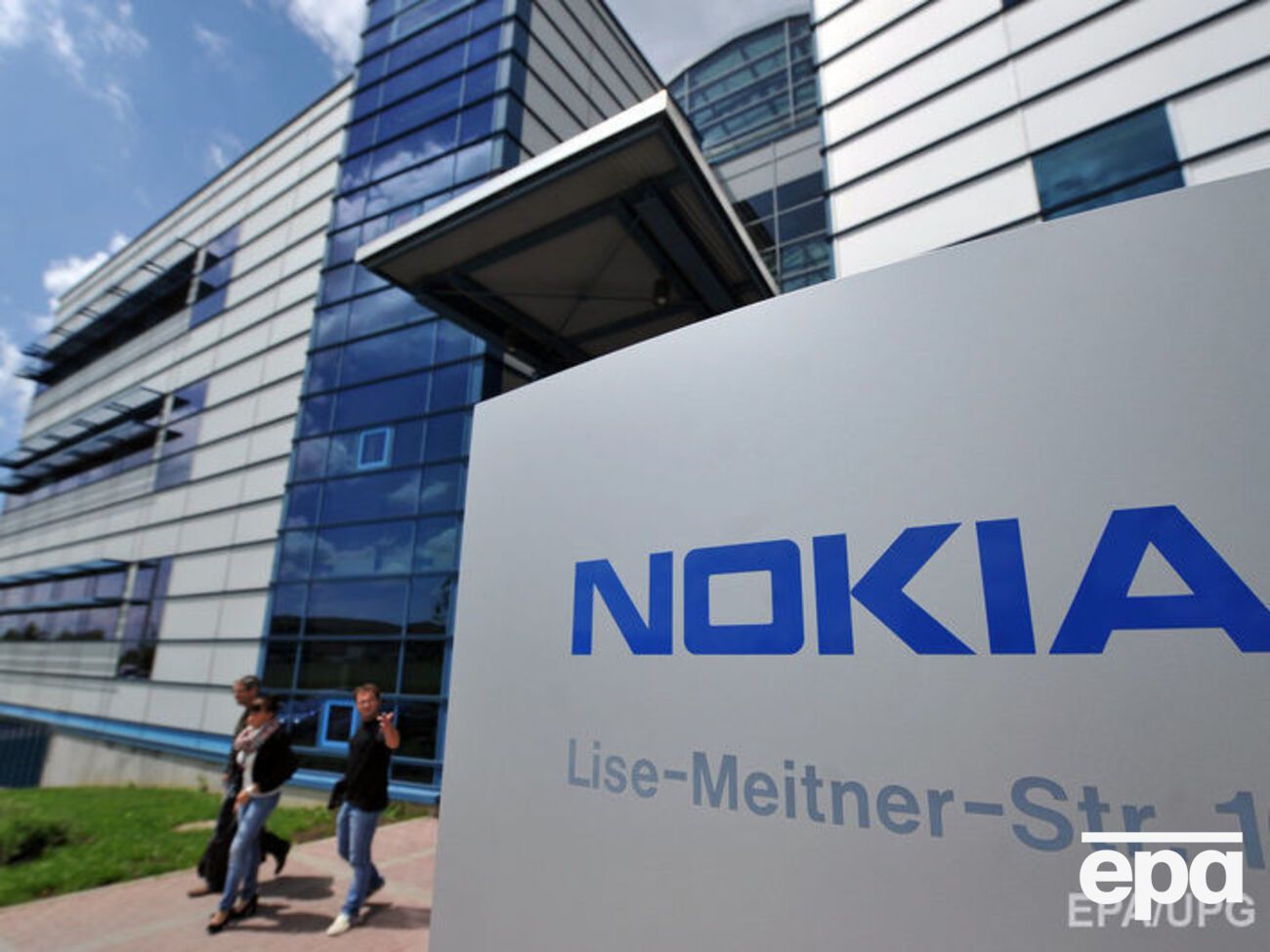 Nokia возвращается на рынок смартфонов