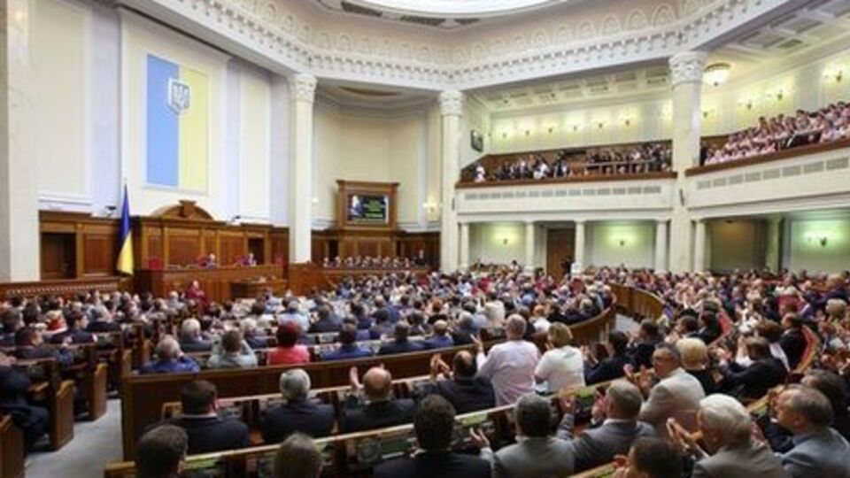 Оппозиционный блок набрал бы 10,6% голосов, а "Самопоміч" – 8,9%