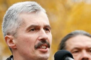 Глава ОУН отметил, что реальные члены организации никогда бы не участвовали в подобных погромах