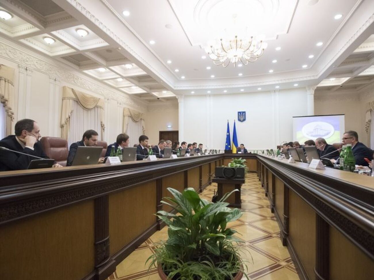 Кабмин одобрил законопроект о расторжении соглашения с РФ