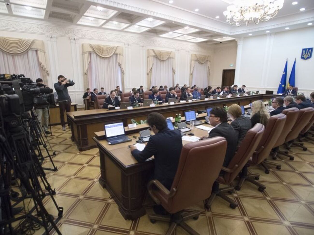 Кабмин утвердил порядок назначения руководителя НОТУ