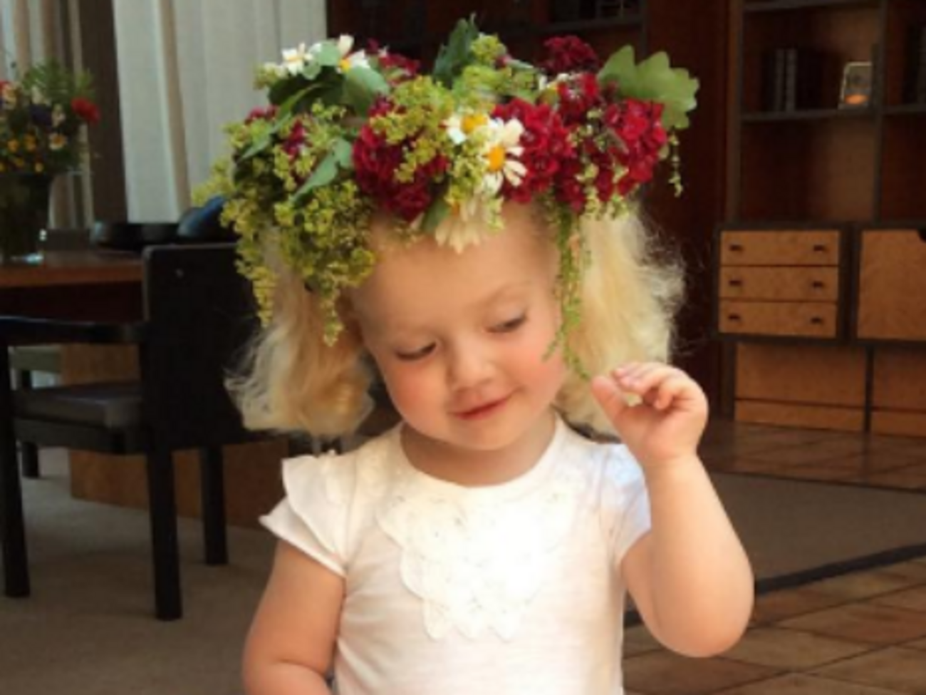 Пугачева показала новое видео с участием дочери Лизы