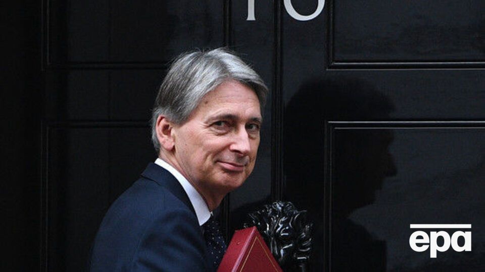 Brexit серьезно скажется на экономике Великобритании, отметил Хэммонд