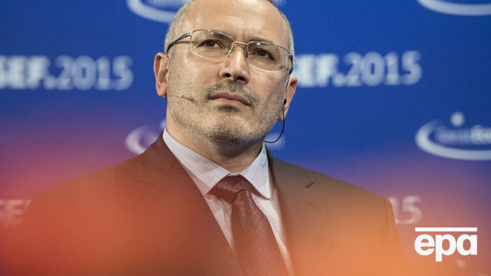 Деньги на счетах Ходорковского заморожены