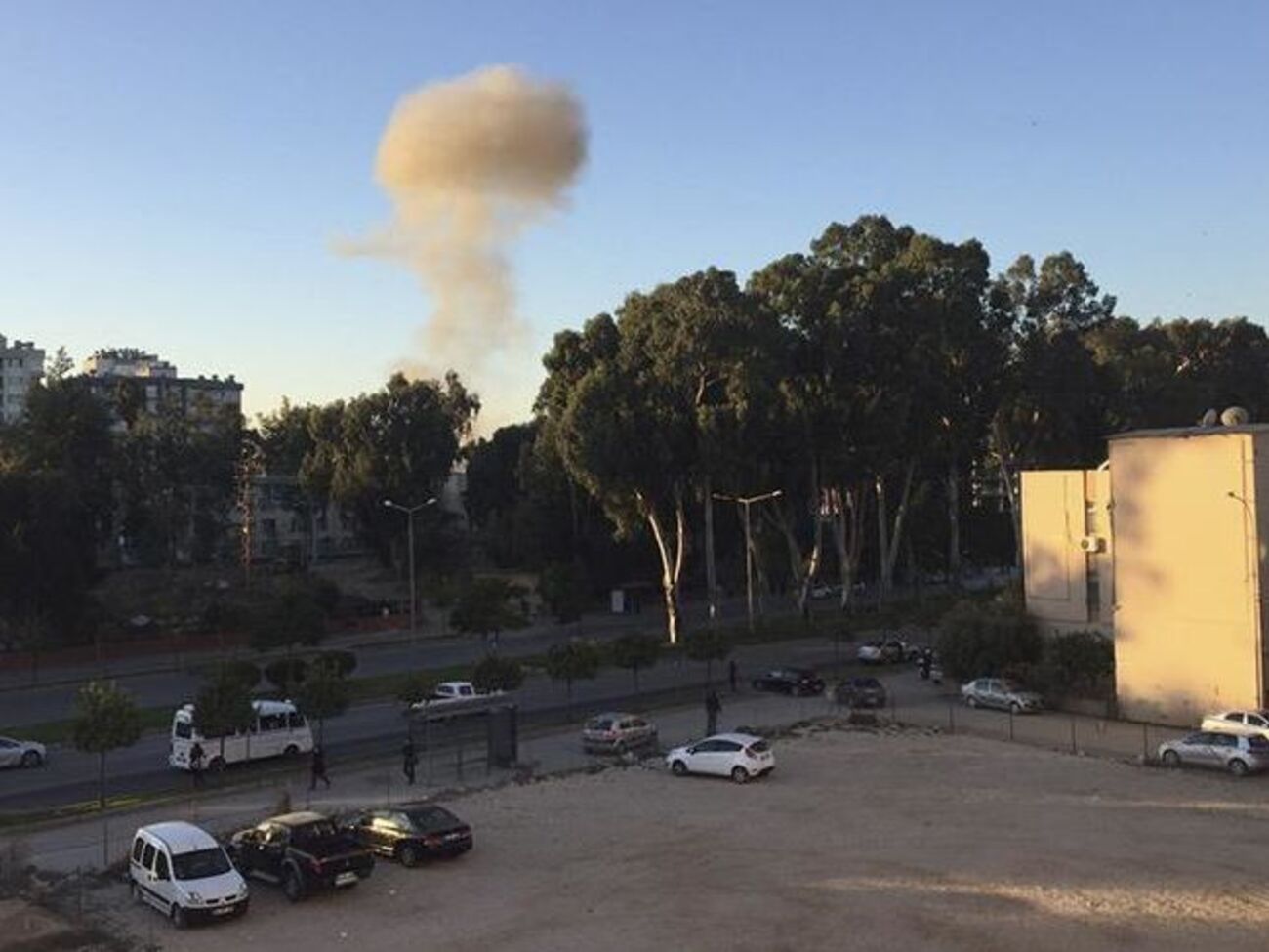 В результате теракта в Адане погибли два человека