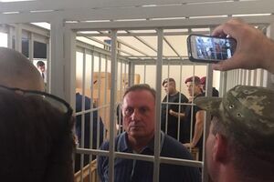 Срок содержания Александра Ефремова под стражей истекает сегодня, 24 ноября