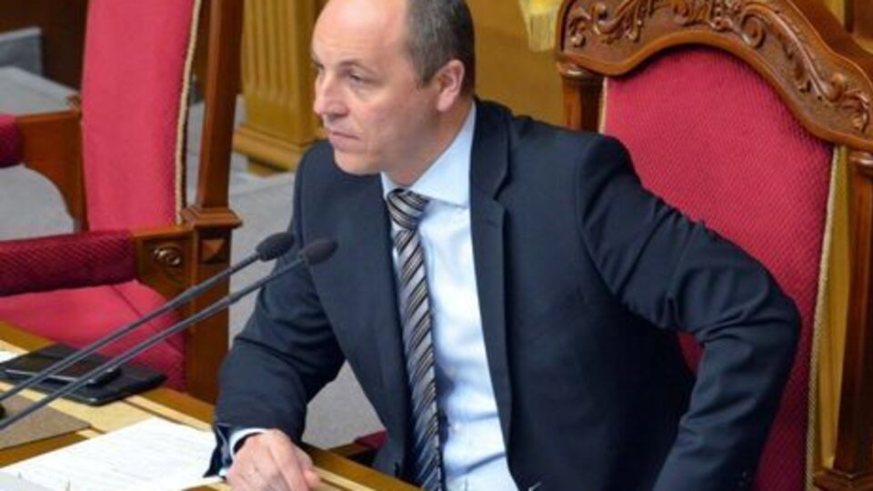 Андрей Парубий считает, что оглашение обвинения Виктору Януковичу поможет быстрее расследовать преступления, к которым он причастен