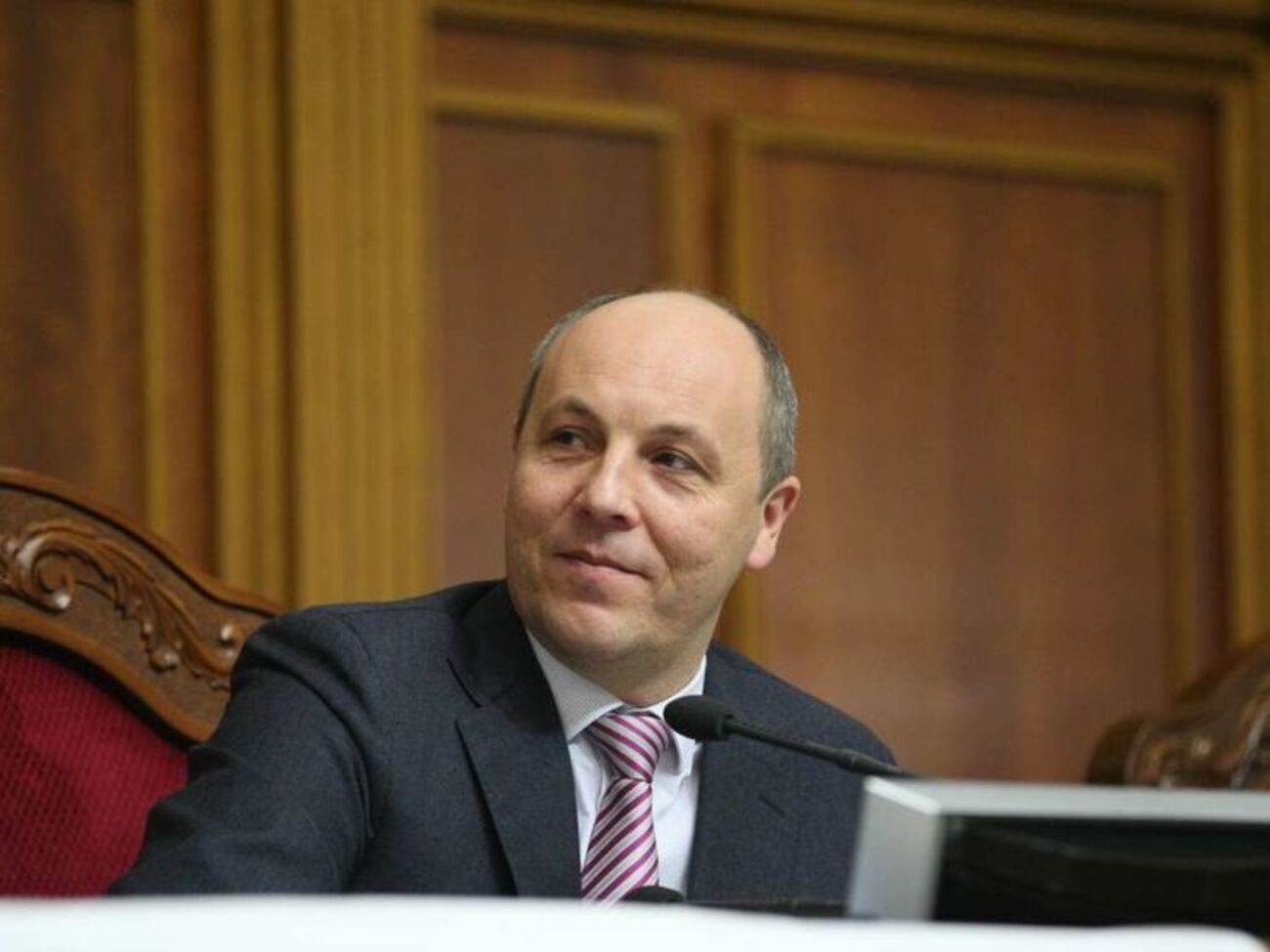 Парубий надеется, что в декабре парламент примет решение о снятии с Новинского депутатской неприкосновенности