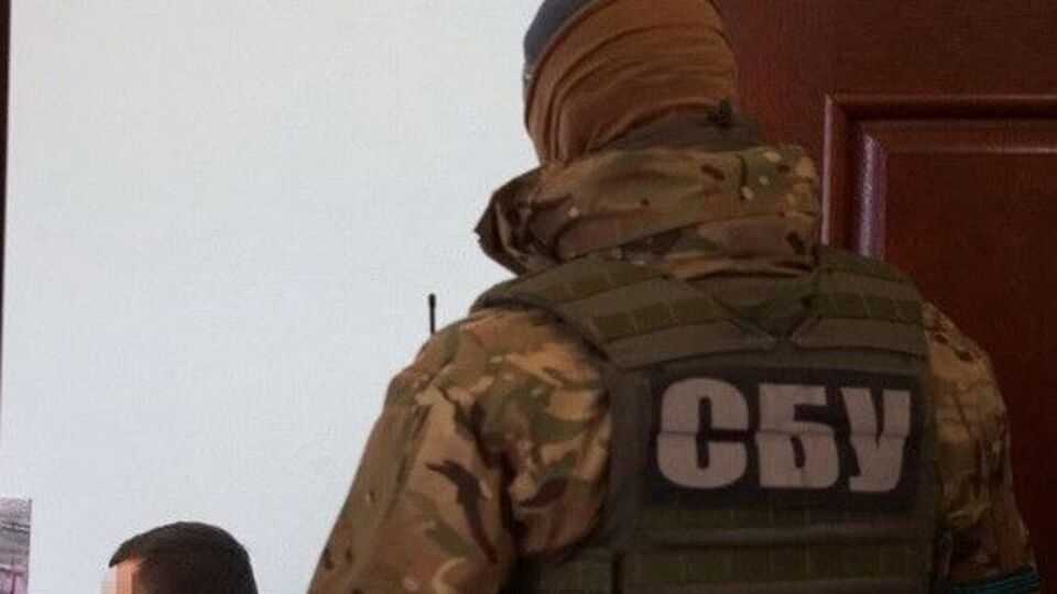 Сотрудники СБУ проводят обыски в офисах частного морского терминала в Одесской области