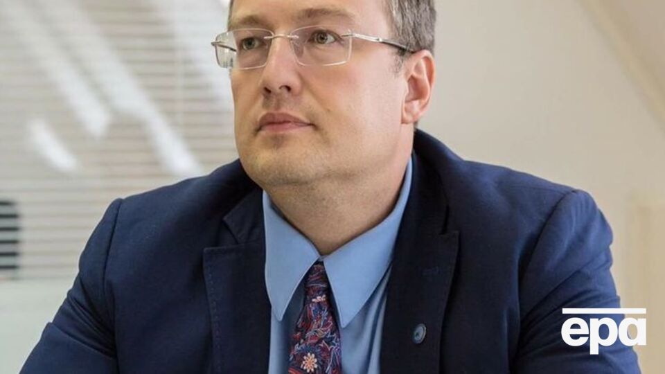Геращенко поздравил "Миротворец" с юбилейной записью