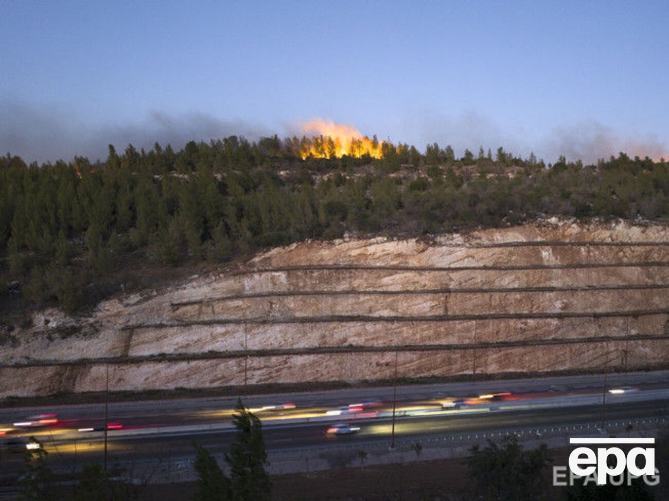 Вокруг Хайфы горят леса