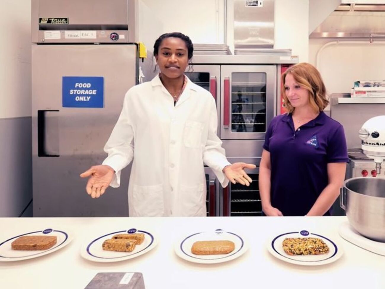 Такие батончики содержат весьма значительное количество калорий