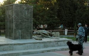 В ночь на 21 октября был разрушен памятник Ленину в Судаке