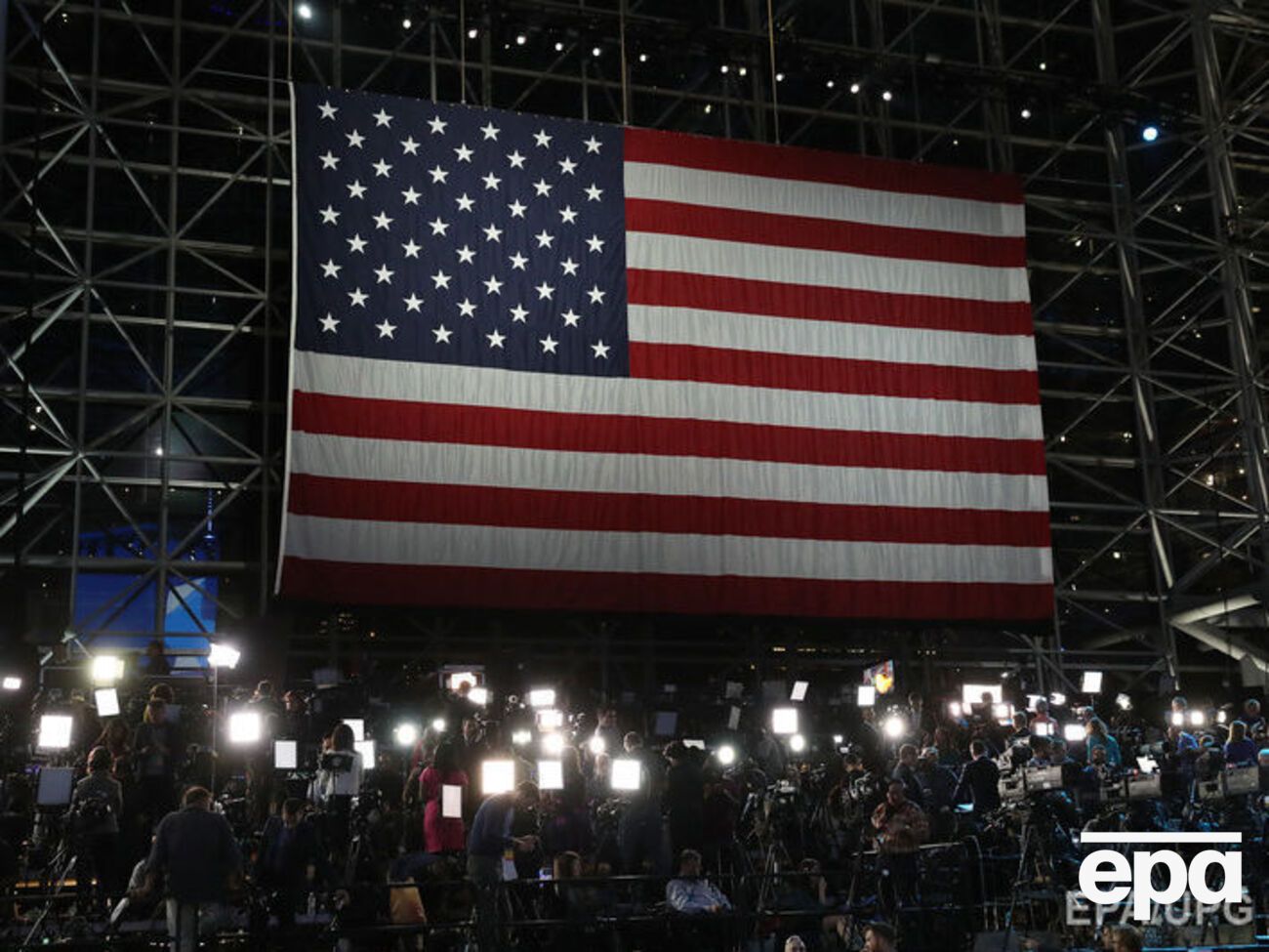 Ранее появилась информация о возможном взломе баз данных избирателей в Висконсине, Пенсильвании и Мичигане