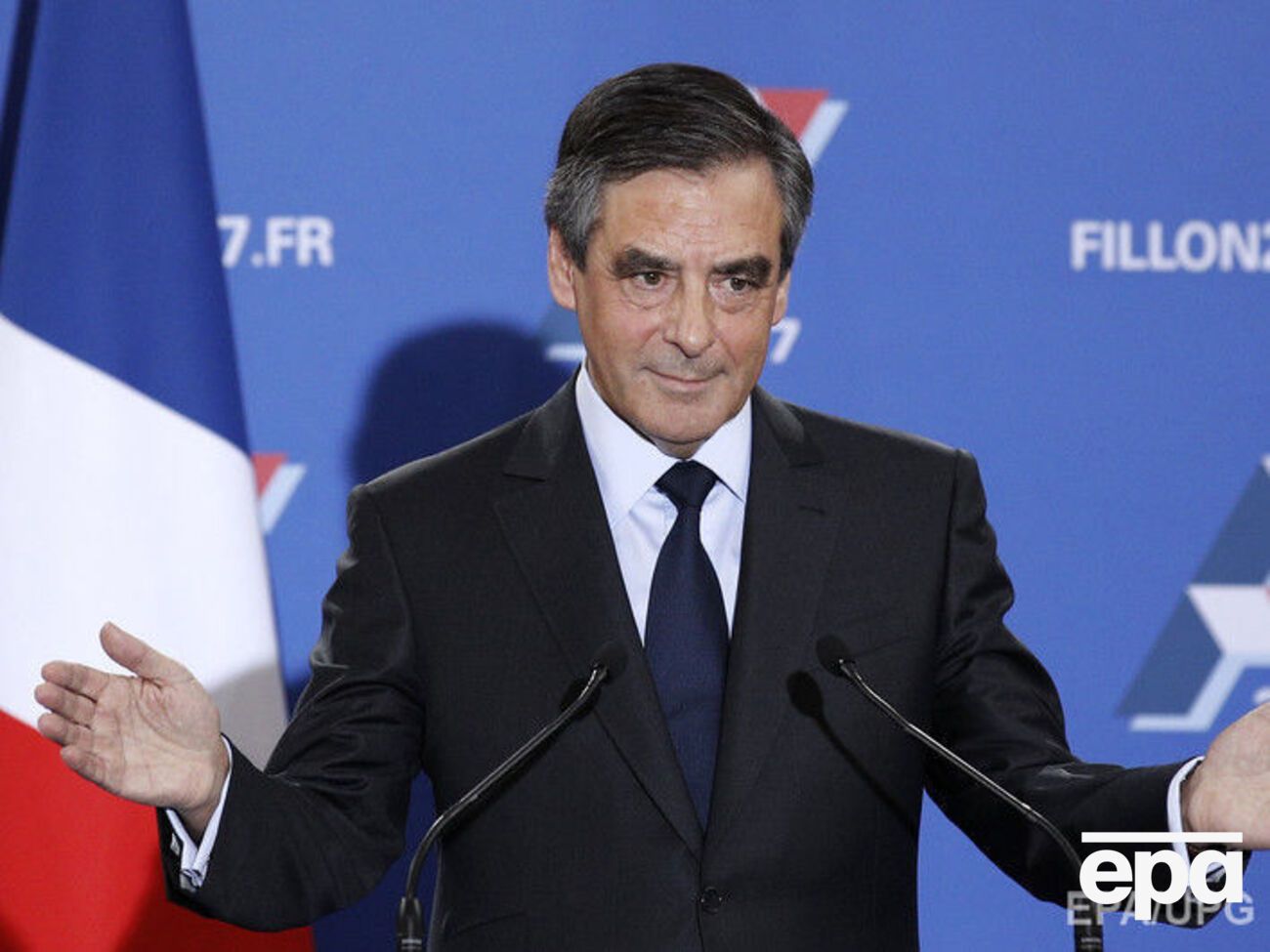 Фийон будет представлять правоцентристов на выборах президента Франции