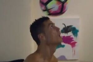 Роналду показал утреннюю тренировку