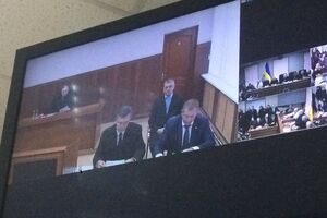 Подозрение вручили адвокату Януковича
