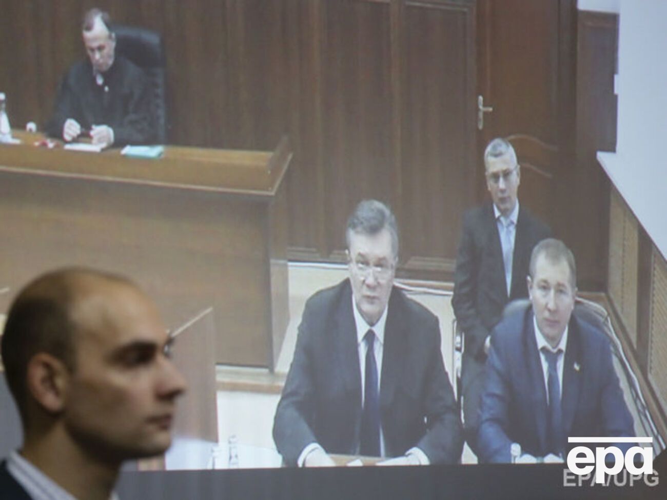 Янукович поблагодарил силовиков