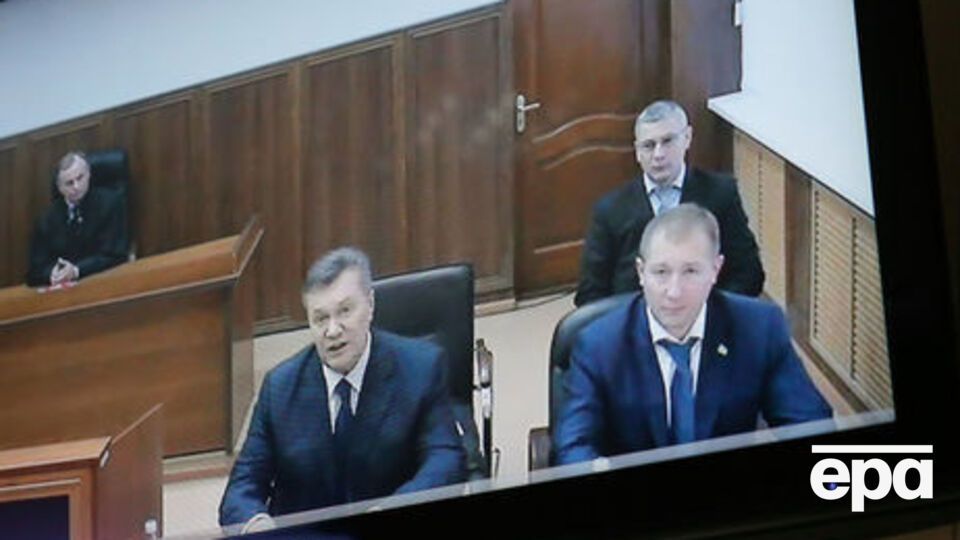 В Святошинском суде продолжается допрос Януковича