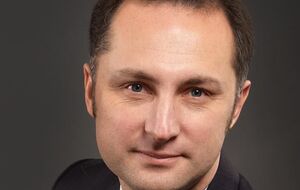 Александр Харебин: С такими друзьями и врагов не надо