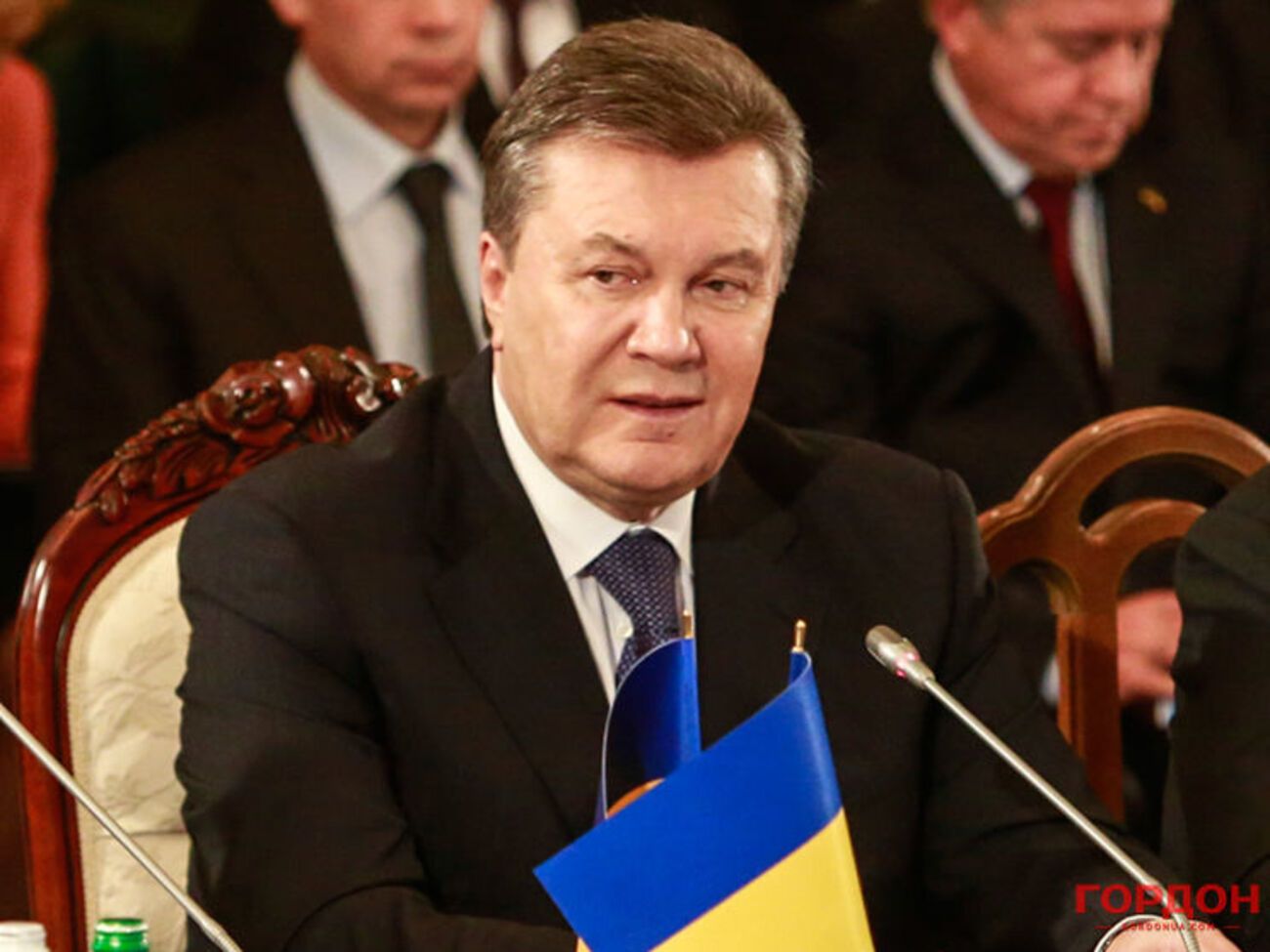 Янукович: Я готов посмотреть вам в глаза