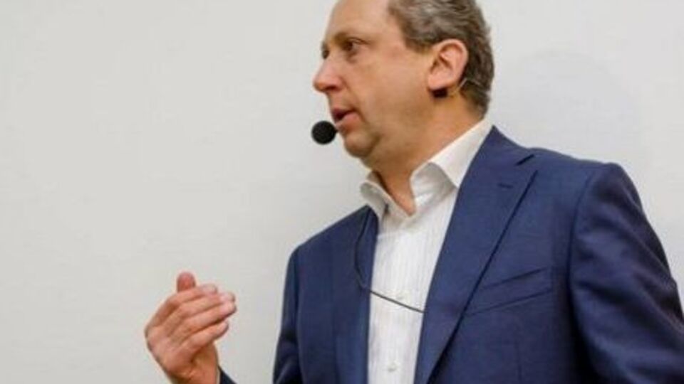 Слава Рабинович: Отжатие ЮКОСа и отжатие "Башнефти" – это бандитский отъем частной собственности, и ничего более