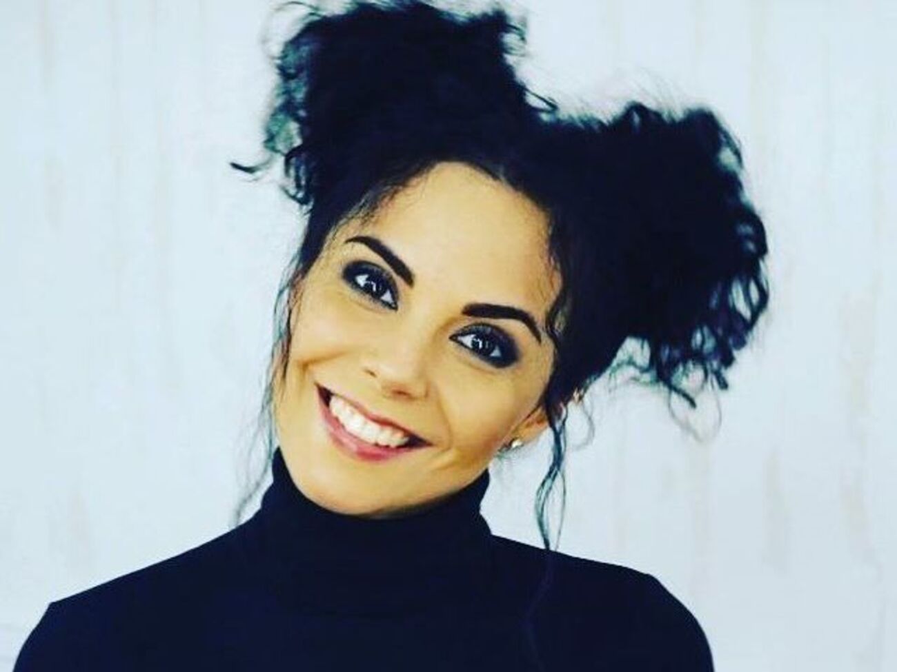 Каменских показала фигуру на обложке журнала