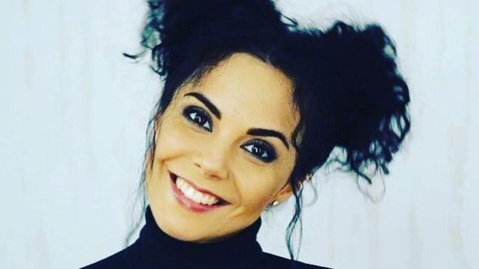 Каменских показала фигуру на обложке журнала