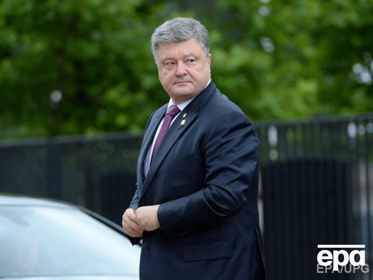 Порошенко назвал конфайнмент над четвертым энергоблоком уникальным объектом