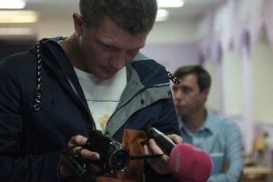 Сергей Ерженков говорит, что его и его коллегу в оккупированном Донецке пришли задерживать пять человек