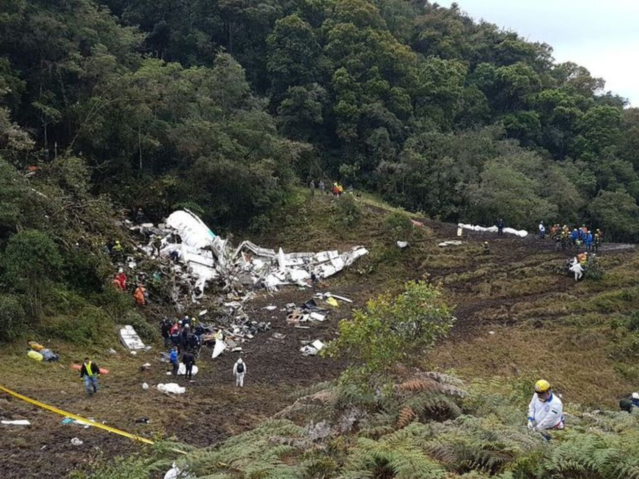 Самолет потерпел крушение ночью 29 ноября