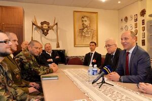 Парубий сейчас находится с визитом в Литве
