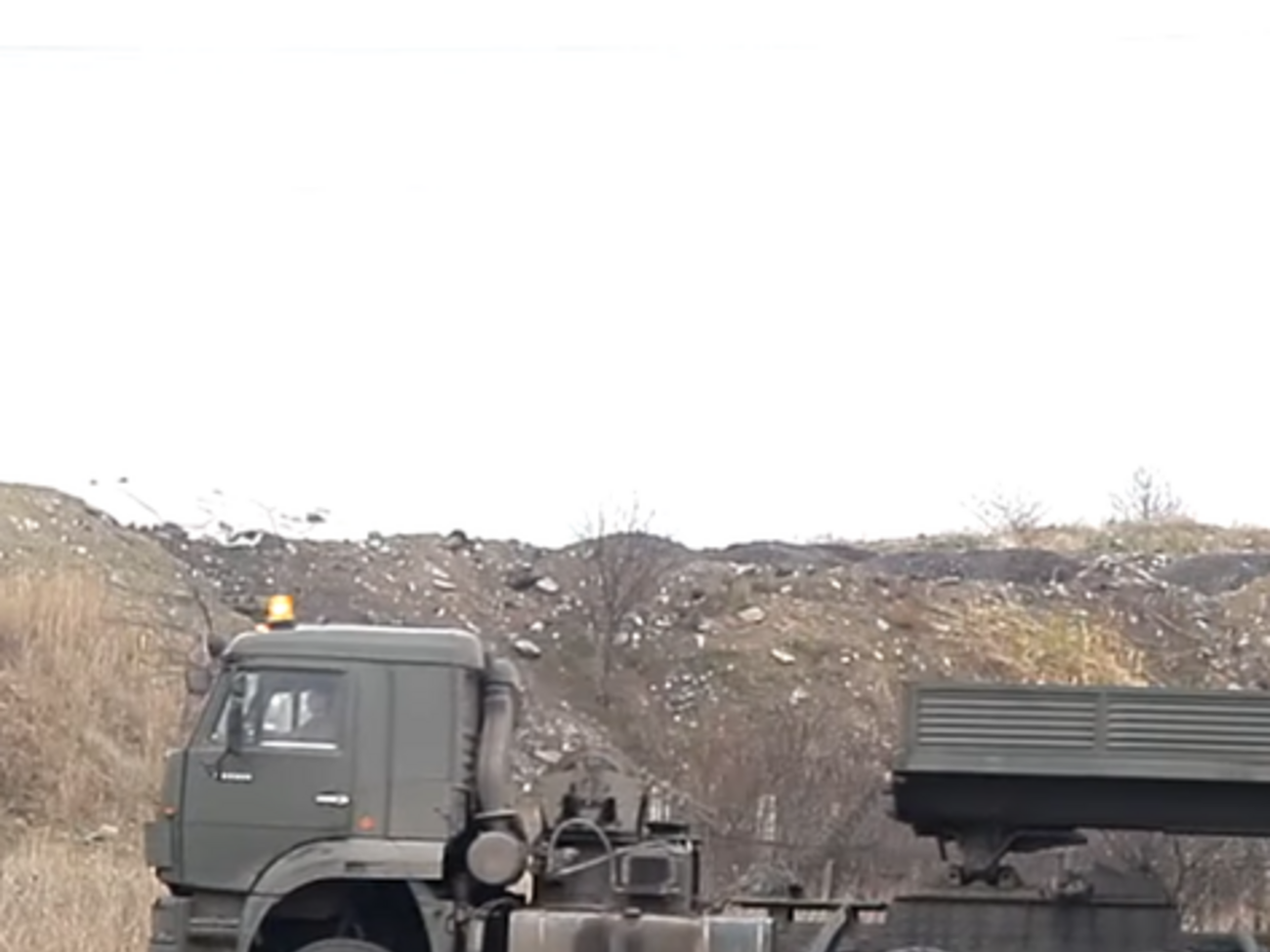 В Керчь перебросили колонну военной техники, среди которой ЗРК "Антей-2500"