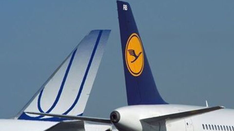 Из-за забастовки пилотов были отменены рейсы