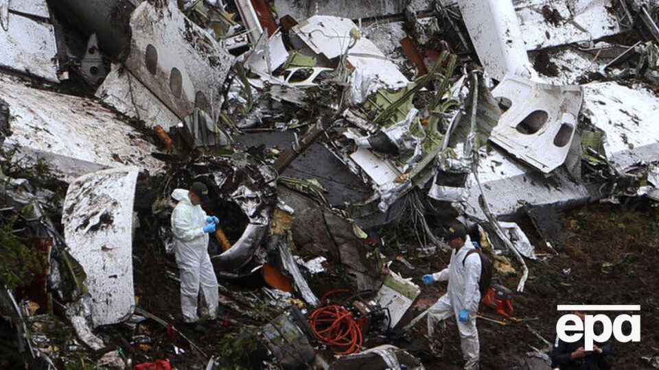 71 человек погиб в авиакатастрофе под Медельином