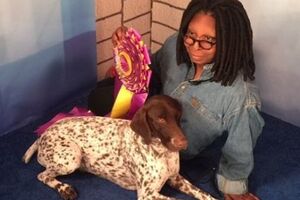 "Уродливые свитера" от Вупи Голдберг поступят в продажу 1 ноября