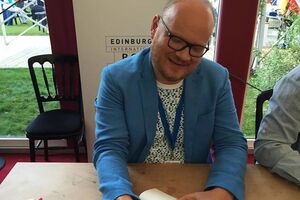 Кашин: Чем дальше, тем более дико это звучит в России – народное единство