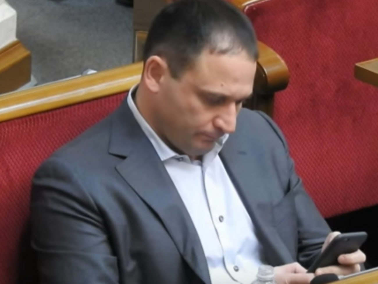 ТСН:&nbsp;2 и 3 ноября Добкин не пришел на заседания парламента, а его мобильный телефон отключен