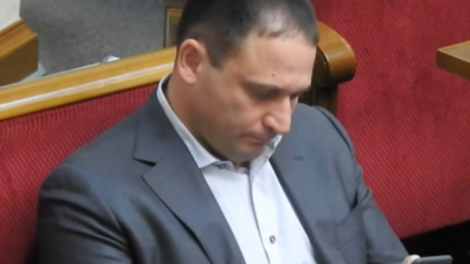 ТСН: 2 и 3 ноября Добкин не пришел на заседания парламента, а его мобильный телефон отключен