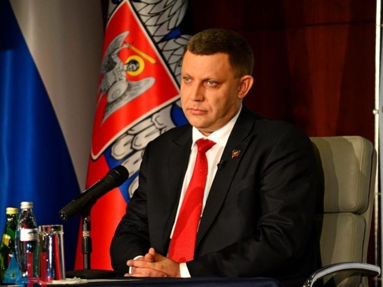 Ранее Захарченко отменил выборы, назначенные на 6 ноября