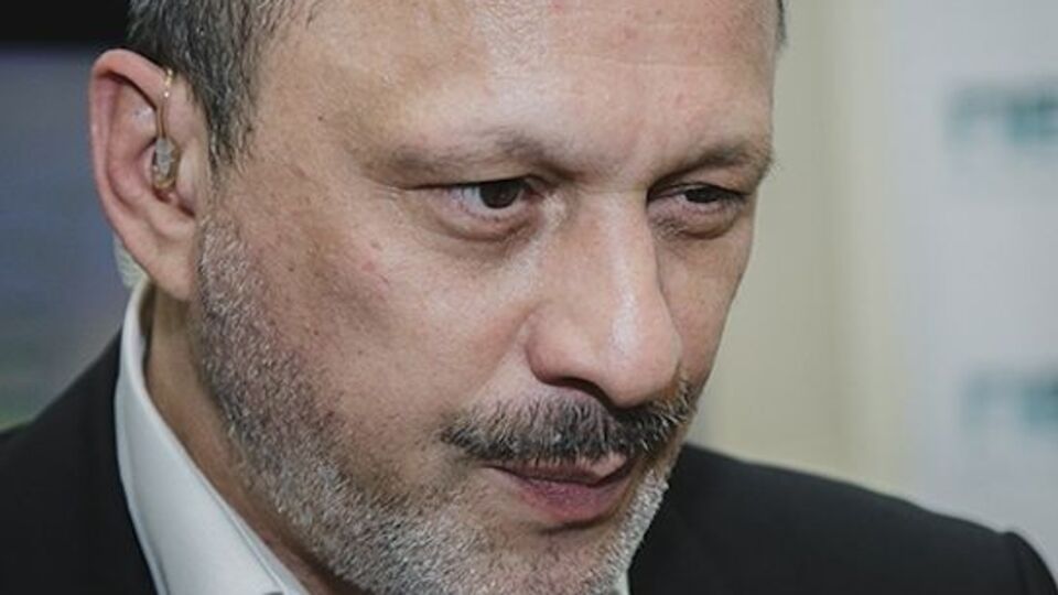 Аласания заявил, что не будет подписывать заявления своих замов об отставке