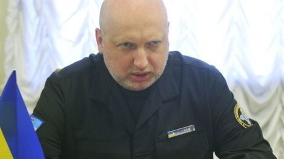 Александр Турчинов: Я не исключаю, что придет время, когда изуродованная экономической и политической проказой, деградирующая бабушка-Россия приползет к нам и будет договариваться о мирном формате решения вопроса