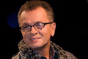 Уткин: Не на промышленных стандартах, а на открытом ресурсе наши коллеги сделали, наверное, хороший код. Но это все равно, что пришивать к костюму пуговицы