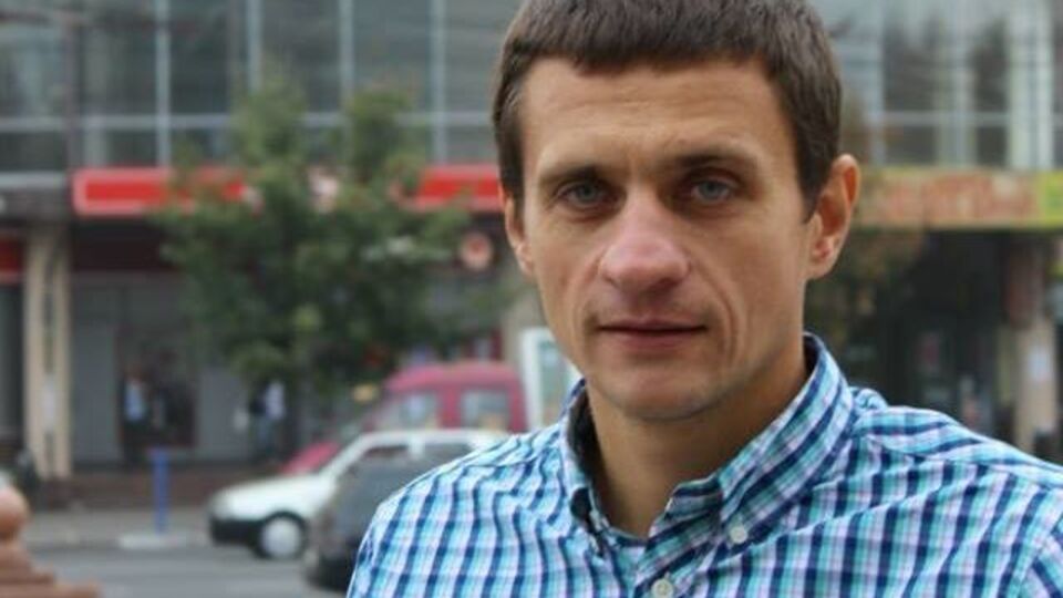 Шкутяк: Бумажные анкеты с проверкой на добропорядочность – это тестовый вариант